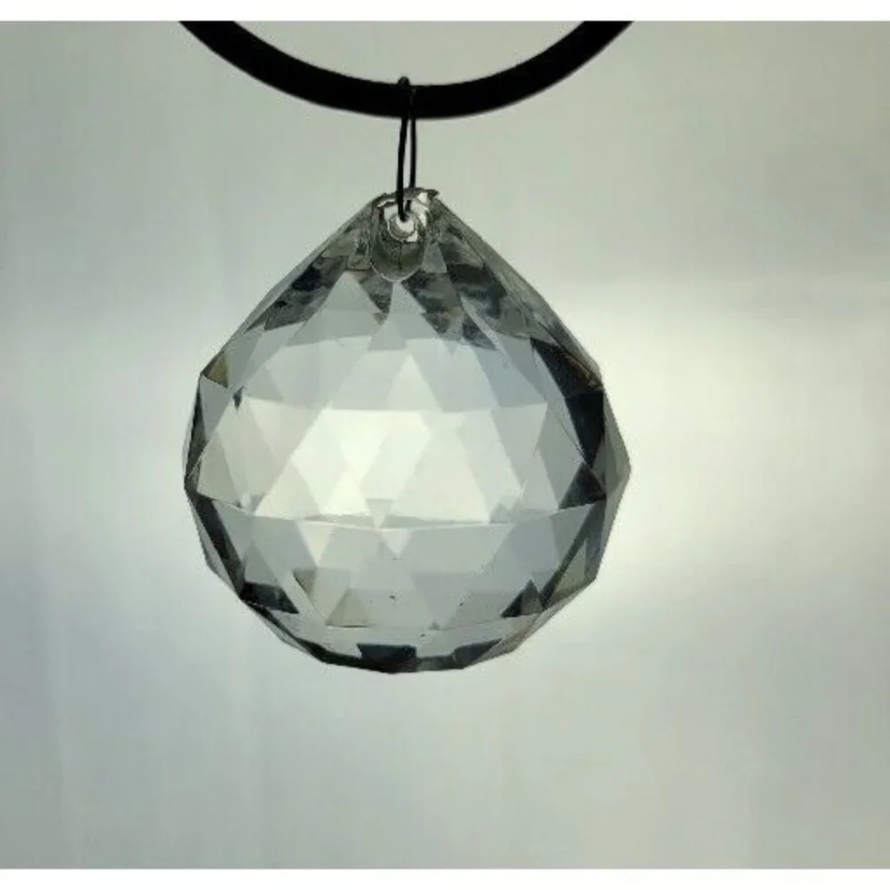 Lot of 5 Acrylic Lucite Faceted Round Prism‎ Balls  Chandelier Replacement 1.5